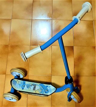 PATINETE INFANTIL DE 3 RUEDAS