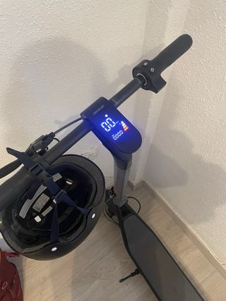 Patinete Eléctrico Scooter Cecotec (Incluye casco)
