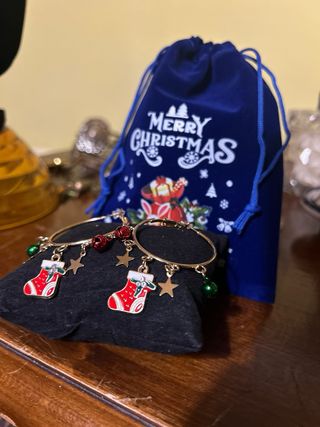 Orecchini Natale Calzini Rossi Cerchio Confezione