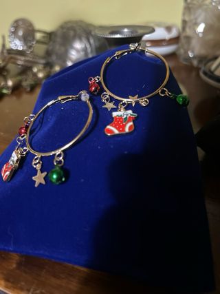 Orecchini Natale Calzini Rossi Cerchio Confezione