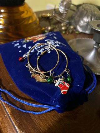 Orecchini Natale Calzini Rossi Cerchio Confezione