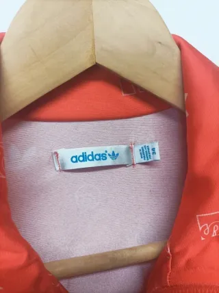 Chaqueta Adidas Firebird Roja Logo Blanco