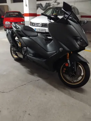 YAMAHA TMAX 560 TECH MAX