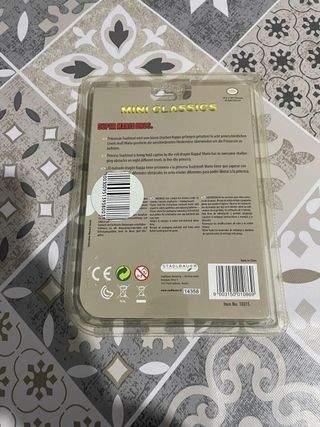 Super Mario Bros Mini Classics Llavero