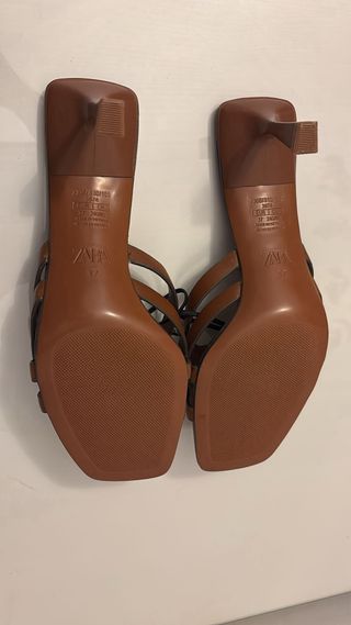 Sandalias Zara Marrones Mujer