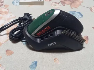 Avvitatore a batteria Bosch IXO
