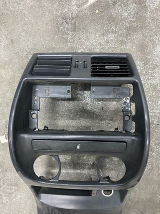 Consola Central Nissan Terrano II