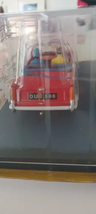 Coche Tintin 1/24 L'Île Noire