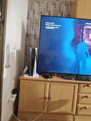 Playstation 5 con disco + 2 mandos