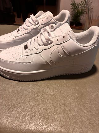 Nike Air Force 1 Blancas sin usar talla 43