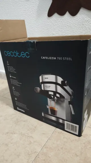 Cafetera Cecotec Cafelizzia Cumbia