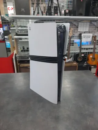 PlayStation 5 Pro - Digital Edition + Mando