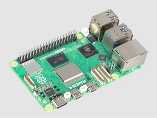 Raspberry Pi 5 8GB RAM + SD 32GB de regalo