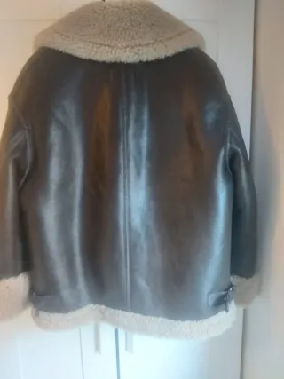 Cazadora Zara borreguito imitación piel