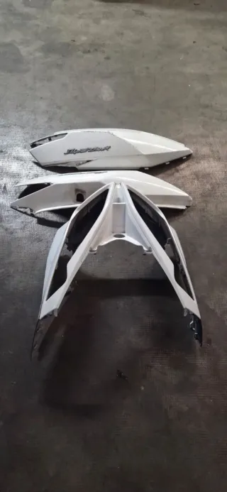 Carenados Kymco Superdink 125 Blancos