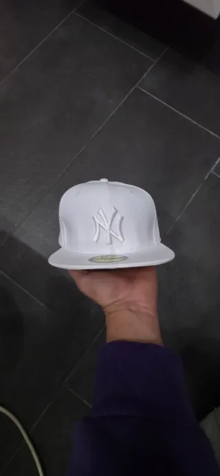 Berretto New Era NY Bianco