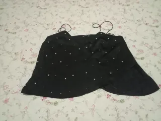 Top negro perlas Stradivarius Talla L