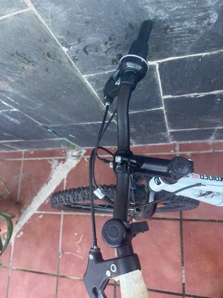 Bicicleta B-Twin Blanca