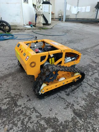 Cortacésped telederigido