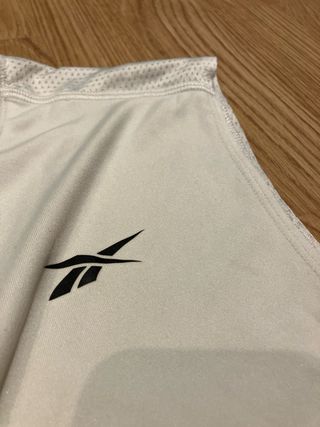 Camiseta sin mangas Reebok blanca Talla M
