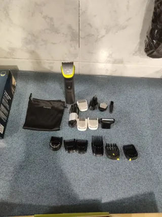 Recortadora Philips Serie 7000 14 en 1