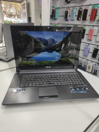 MEDION AKOYA E6217 Intel Core i3 Laptop