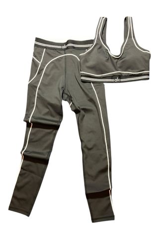 Tuta Alo Yoga Nera con Dettagli Bianchi