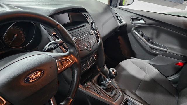 Ford Focus 1.5 TDCi E6 88kW 120CV Trend
