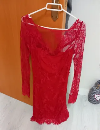 Vestido de fiesta encaje rojo