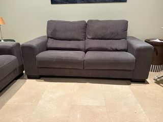 Conjunto 2 sofás grises 2m en perfecto estado.