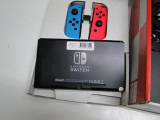NINTENDO SWITCH CON CAJA (176794)