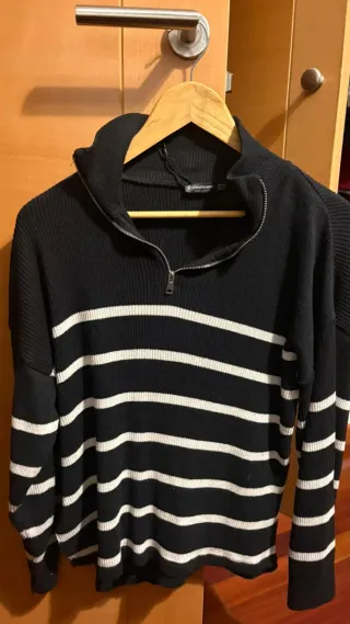 Jersey Stradivarius rayas blanco y negro