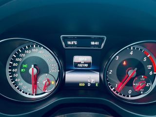 MERCEDES GLA 220 CDI 170CV SOLO PROFESIONALES