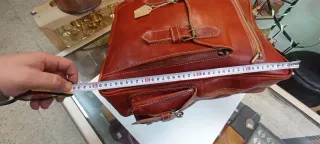 Mochila de cuero grande