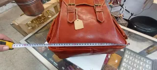 Mochila de cuero grande