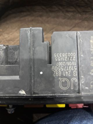 Caja fusibles Opel Vectra C