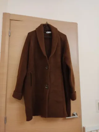Abrigo Zara Marrón