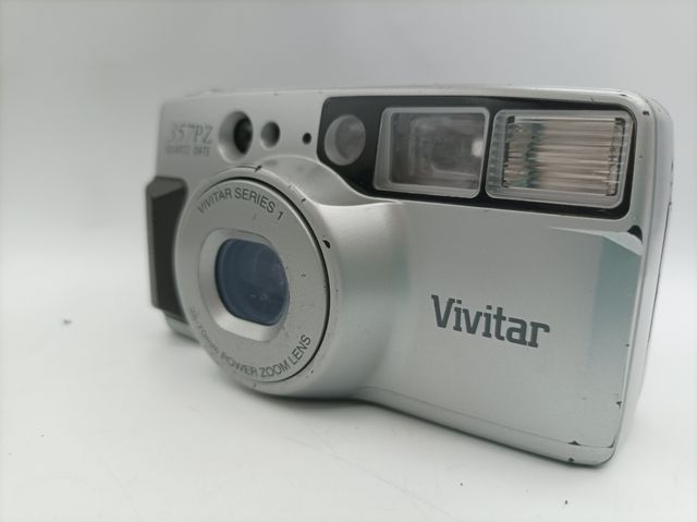 Vivitar 357PZ 35mm Cámara Analógica