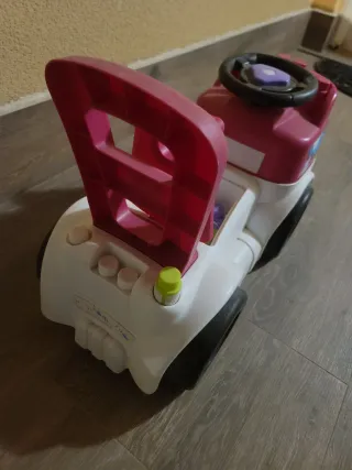 Correpasillos Ambulancia Rosa y Blanco