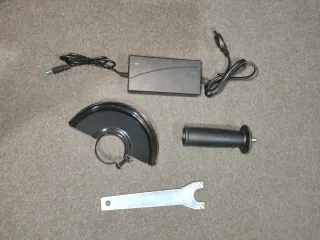 Radial 125mm Inalámbrica 21V