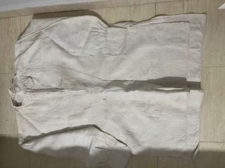 Camisa antigua de lino beige