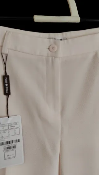 Pantalón pata ancha Talla M, CON ETIQUETA