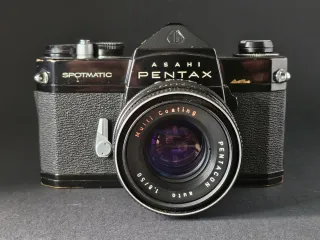 Cámara Pentax Spotmatic Negra