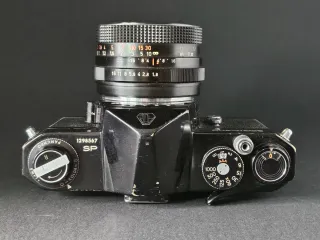 Cámara Pentax Spotmatic Negra