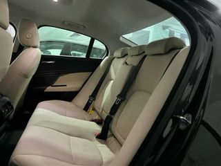 Jaguar XE 2.0d 180cv auto 8vel 142.000km 2016