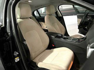 Jaguar XE 2.0d 180cv auto 8vel 142.000km 2016