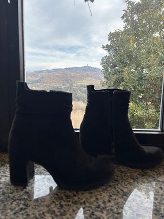 Stivaletti Marco Tozzi neri