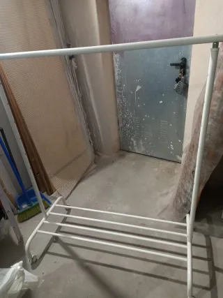 Burro perchero ropa metal blanco