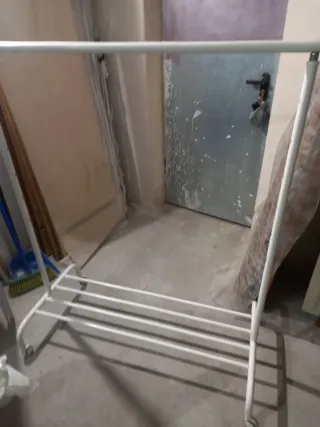 Burro perchero ropa metal blanco