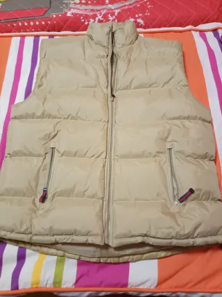 Chaleco acolchado caballero beige